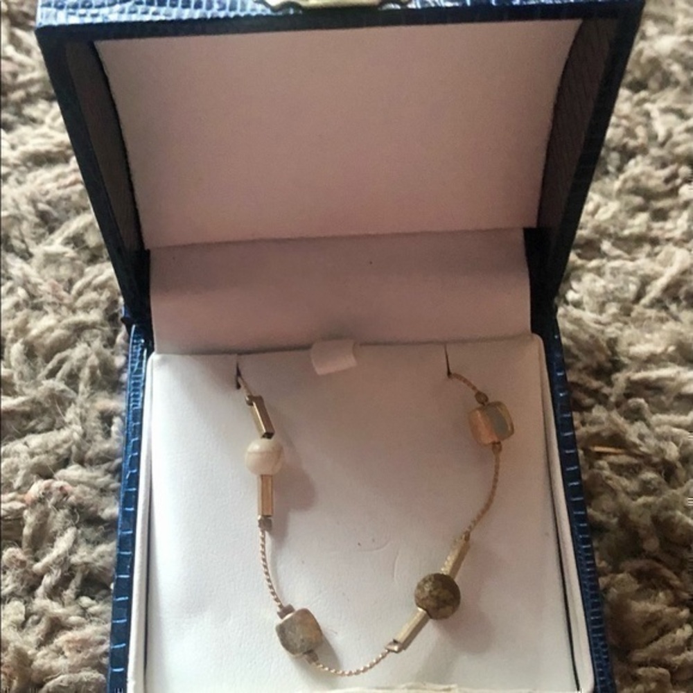 Necklace brand new without tags never worn